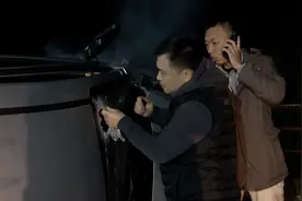 非法捕捞被抓现行，嫌犯逃窜出车祸！民警“手撕”玻璃救援……图片