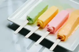 3类人最不该贪凉图片
