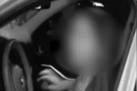 “我去喝酒男友不管我”，女子醉驾被抓向民警抱怨视频封面