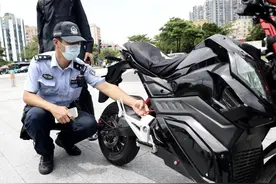 未成年骑非法改装电动车被抓！交警开展全市大整治图片
