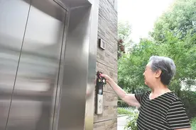记者调查：老旧小区加装电梯“上下为难”如何解？图片
