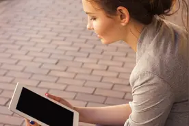 今日头条为何非要做一个高端版？图片