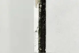 消费曝光台｜新房30处空鼓墙面现裂缝，装修公司：只能给5年质保图片