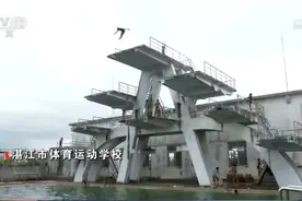 奥运冠军全红婵爸爸：我不要钱，不消费女儿的荣誉，希望她今后上大学图片