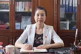 北京市朝阳区青少年活动中心党总支书记梁占英：青少年活动中心需重新定位图片