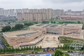 快来看！咱大长春城南多了一座大型体育健身综合体——长春市工人体育馆图片