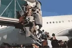 原来，在阿中国公民早就被接回家了图片