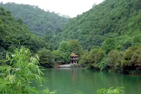 旅游度假到玉溪 | 易门：赏滇中水城风光，品菌乡生态美食图片