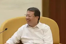 上海与中国联通在沪签署“十四五”战略合作协议：李强龚正会见中国联通董事长王晓初、总经理陈忠岳视频封面