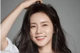 秋瓷炫确定出演电影《当你沉睡时》图片