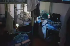 调查｜民宿变群租，藏身居民区，不查证不扫码图片