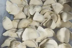 封控区战疫日记 | 最好吃的食物，来自家人的投喂图片