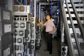 比特币“矿场”关停后：纠纷与烂尾交织，从业者谋划“出海”视频封面