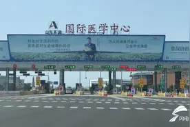 无人值守，自助取卡、缴费！山东首个自助智能车道开通试运行图片