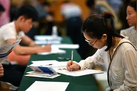 科技大厂校招规模今年创新高 迎史上最大规模“抢人”大战图片