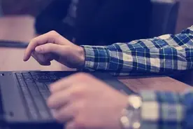 “码农”实锤？这届农民工早就变了图片