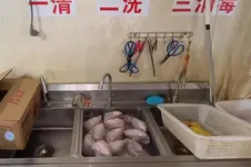 看吐了，知名餐饮店卫生严重不过关！你家楼下可能就有图片