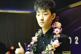 斯诺克英国公开赛 兰州小将吴宜泽完胜晋级次轮图片