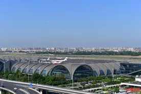 成都首个城市候机楼投运“一站式”值机，可以“两手空空”去赶飞机啦图片