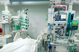 “熬最深的夜，救最危重的病人”——倾听重症医学“尖兵”的心声图片