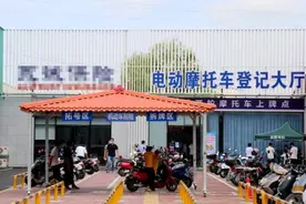 刚刚发布！海南交警：电动摩托车请尽快上牌图片