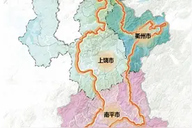 交旅融合 这条公路是你的诗和远方图片