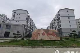 汉滨区朝阳社区拖欠贫困户工资一年多 五里镇政府：正在积极协调图片
