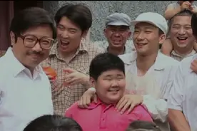 徐峥国庆三部曲 情怀满满 以小人物映射大时代视频封面