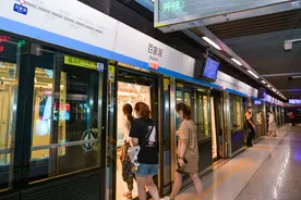 @江宁小伙伴：南京地铁1号线、3号线全线恢复，“一轨到底”的生活回来了图片