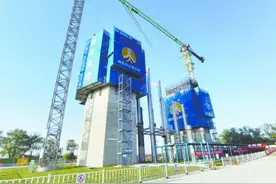 乌龙山隧道实现导洞贯通图片