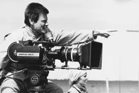 安德烈·塔尔科夫斯基：“电影之神”与雕刻时光的神话图片