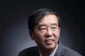 共同富裕之路②｜收入分配专家李实：高收入人群回报社会，要形成慈善是时尚的社会共识图片