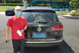 网友举报随意变更车道影响正常驾驶，查处结果来了图片