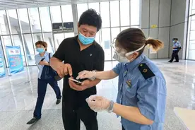 最新！郑州、洛阳、开封......郑州铁路管内各地区车站进出站防疫要求图片