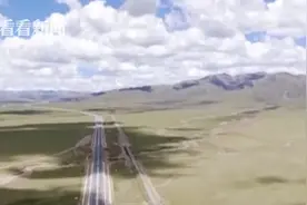 世界海拔最高！那曲至拉萨高速公路全线通车图片