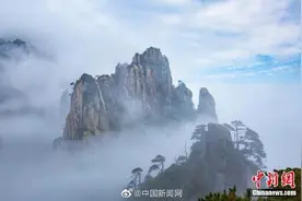 世界上有两种光芒最耀眼，一种是阳光，另一种是我们努力的模样图片