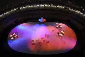 盘点近四十年奥运会开幕式，这场绞尽脑汁的创意大战几乎穷尽人类想象……图片