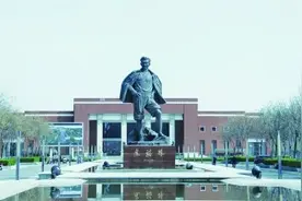焦裕禄精神像“焦桐”一样根深叶茂图片