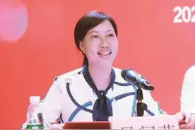 温州外国语小学换帅 名校长吴闪燕掌舵图片