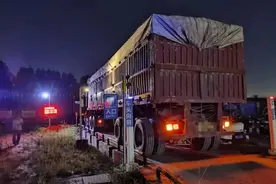 超载204%！寮步交警查获“百吨王”图片