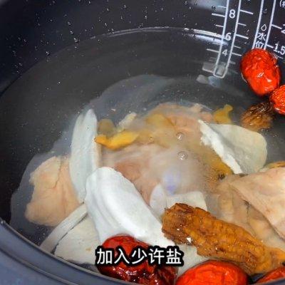 滋阴补肾，提高免疫的羊肚菌红枣汤