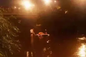 壹现场丨还记得北京暴雨救人后嚎啕大哭的兵哥哥吗？他首次接受采访袒露心声图片