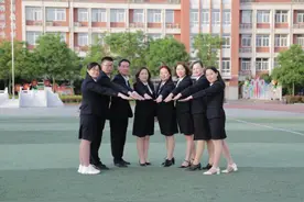 大鹏一日同风起，扶摇直上九万里——奋勇前进的姜营小学图片