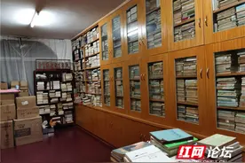 家里有好几万册书是什么体验？过来人告诉你图片