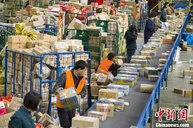 快递暴力分拣，成为行业“公开的秘密”！问题到底出在哪？图片