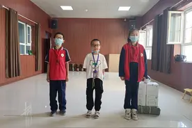 爱心捐赠见温暖图片