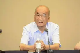 痛别大师！网友：从小唱着他的歌长大图片