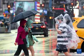 纽约迎来降雨天气图片