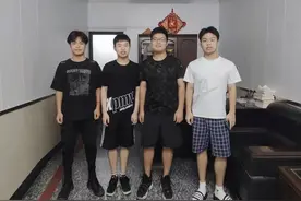 温州四胞胎兄弟龙虎彪豹上大学啦，家里曾请过三个保姆，老大温中毕业图片
