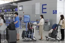 6万中国学生签证获批，美国为什么还留了一手 |新京智库图片